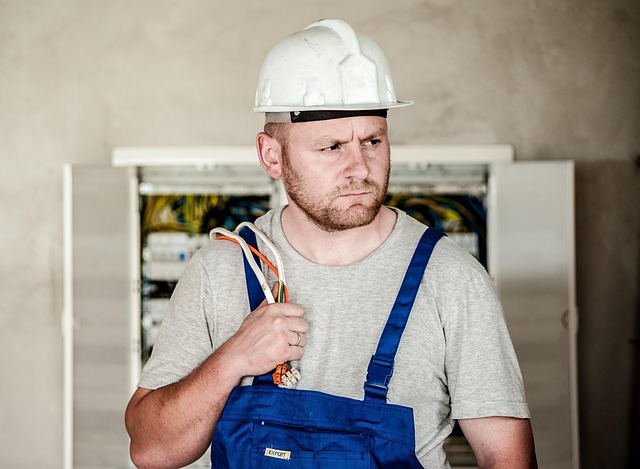 kvalifikovaný elektrikář