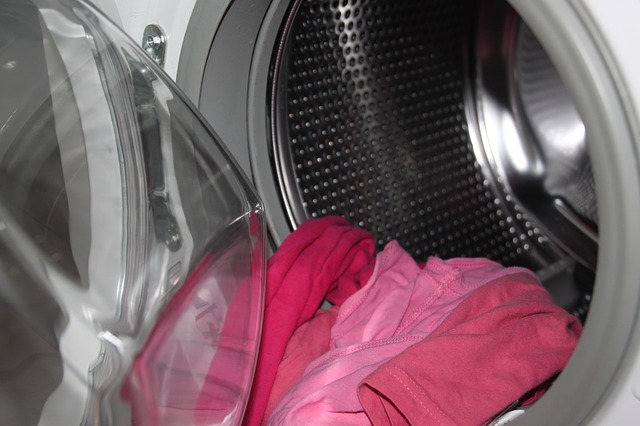 oblečení v pračce